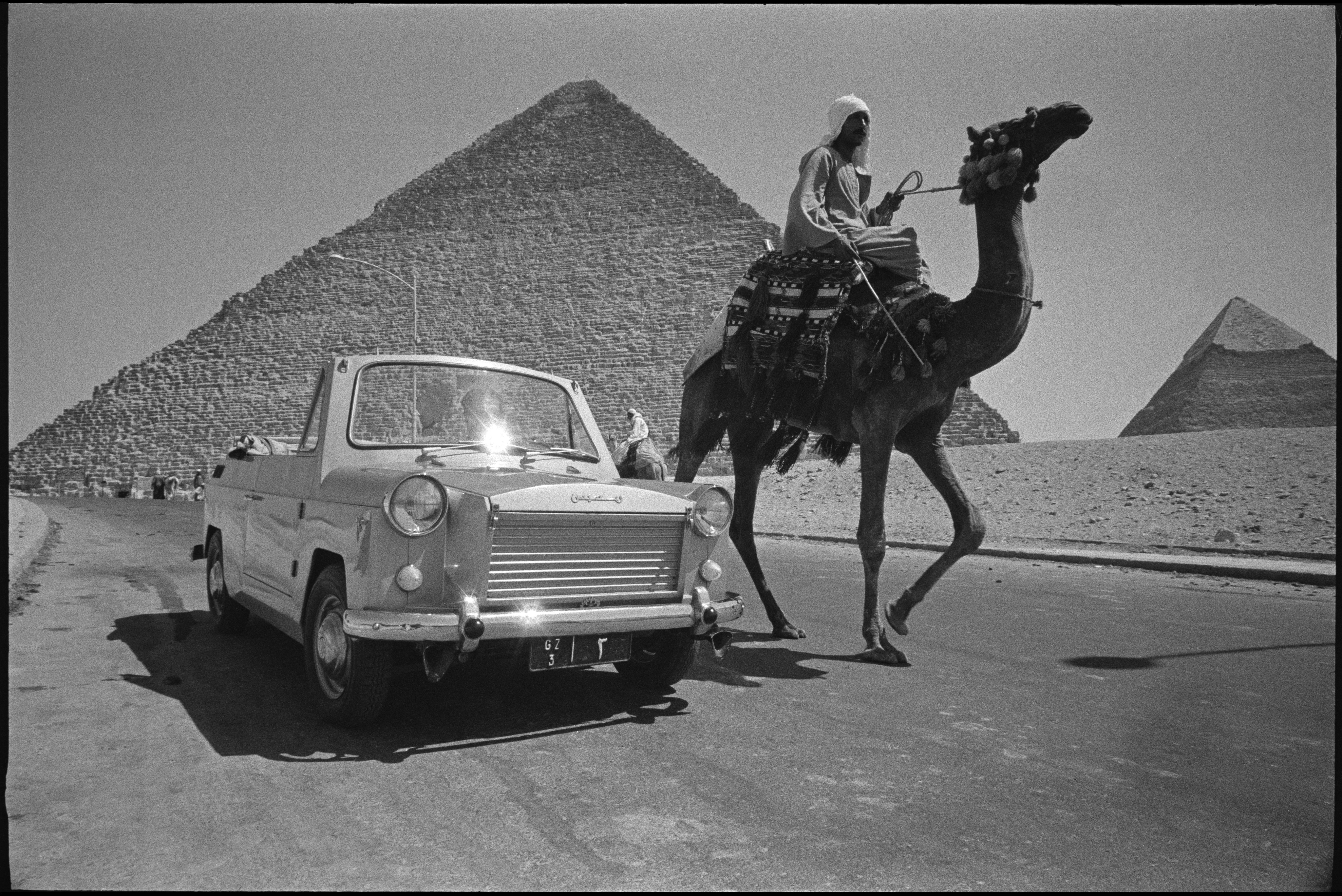 René Burri: Imaginary Pyramids • Magnum Photos