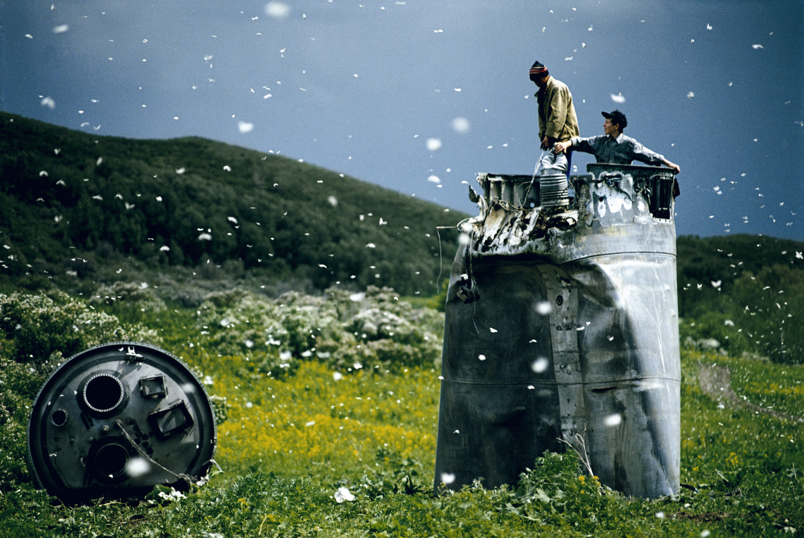 Making the Image: Jonas Bendiksen's Crashed Satellite | Magnum Photos